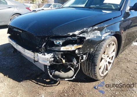 2011 Audi A4 2.0T Premium z USA, uszkodzony, nr VIN WAUAFAFL5BN012285